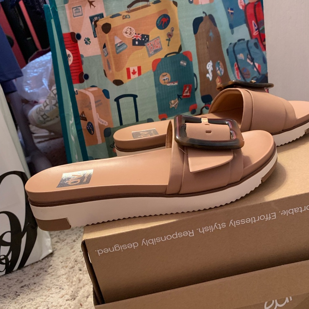 Neutral Nude Slide Sandals with Buckle